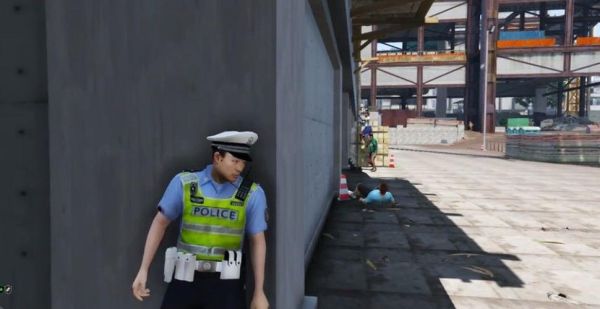 警察模拟器巡警怎么让司机下车？gta5手游警察模拟器