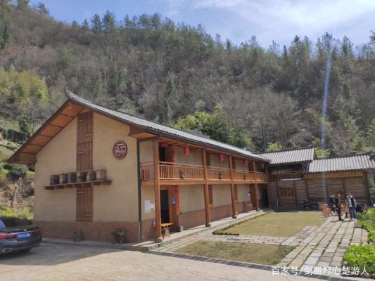 坪阡古镇与木鱼镇哪个住宿环境好？（我的世界木鱼在哪里住）