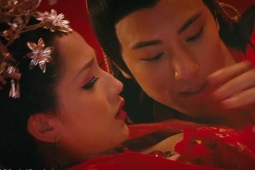 明星拍戏的时候会假戏真做吗？（我的世界哪里能看到男女）
