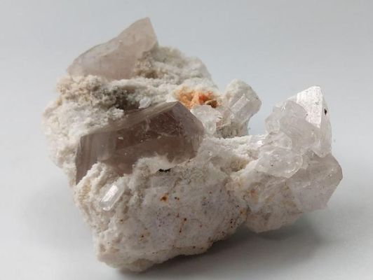 黄玉块去哪里刷最好？（我的世界黄玉矿石在哪里）