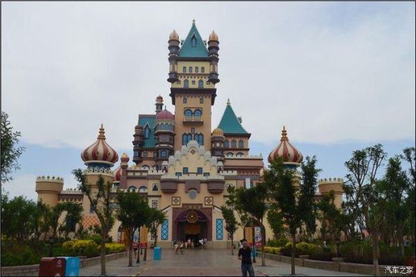 郑州方特欢乐世界从哪儿开始玩？（我的世界的摩登堡垒在哪里）